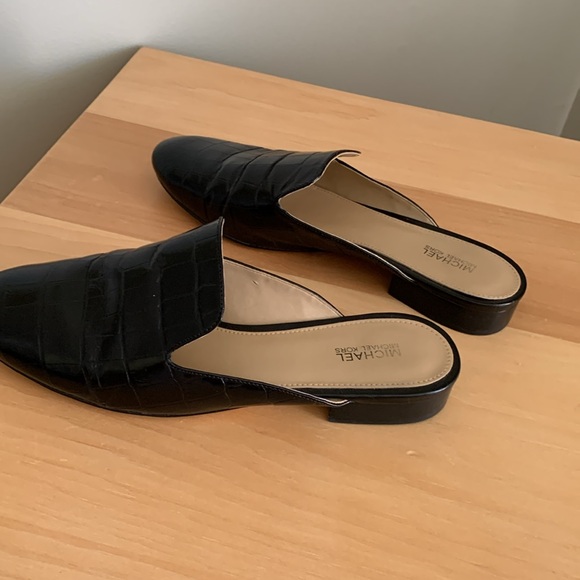 MICHAEL Michael Kors Women’s Natasha Mule Size 7.5M Slip On Shoe Black - Picture 13 of 15